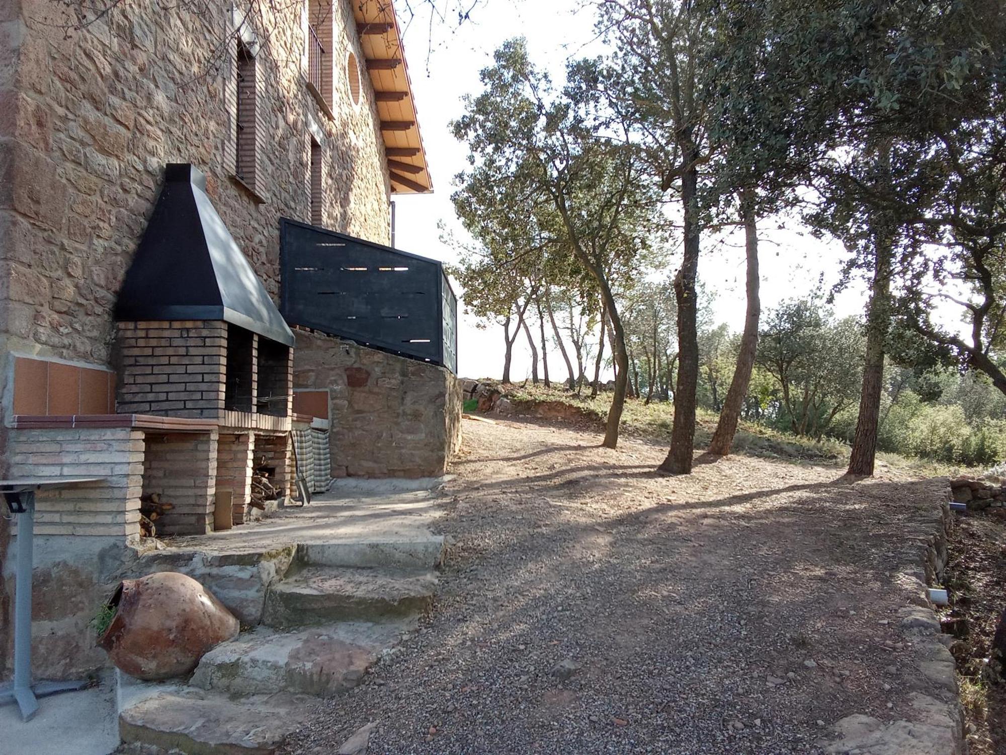 Ca L'Artigalas Cardona Exteriér fotografie